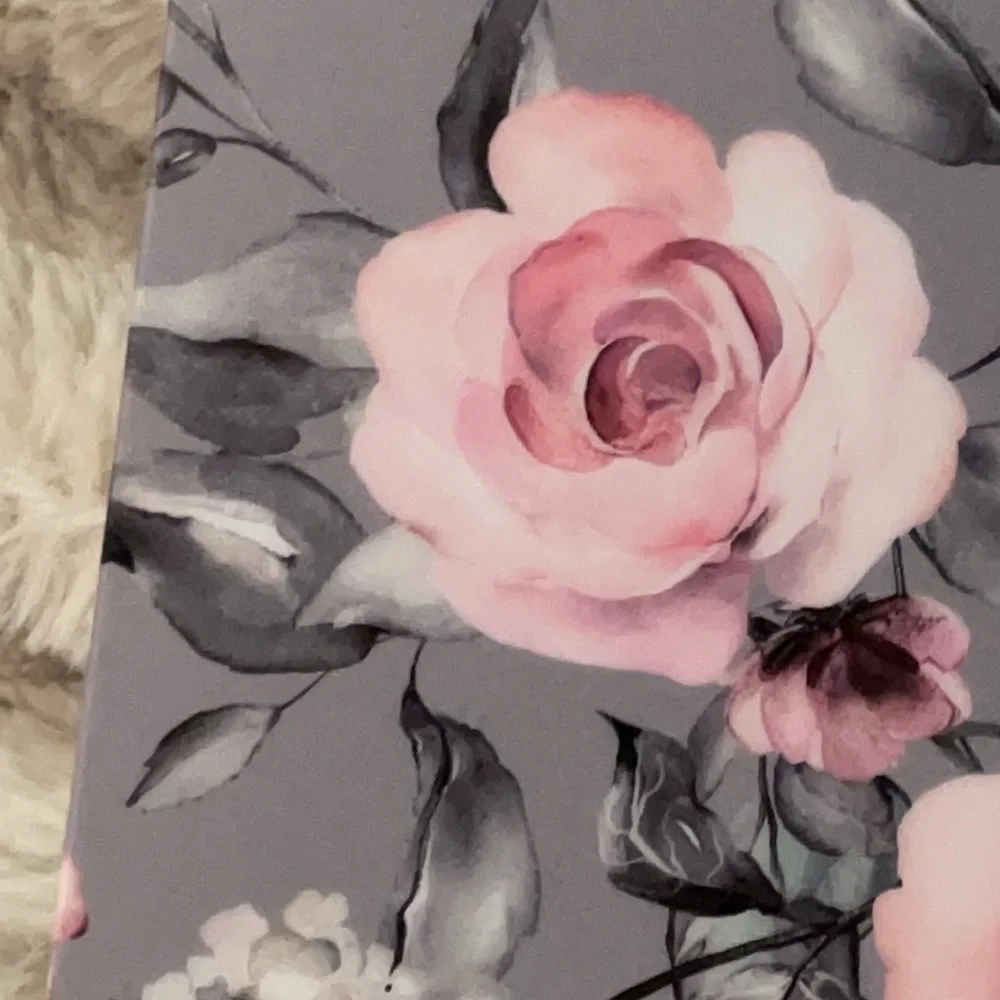 N/A new floral